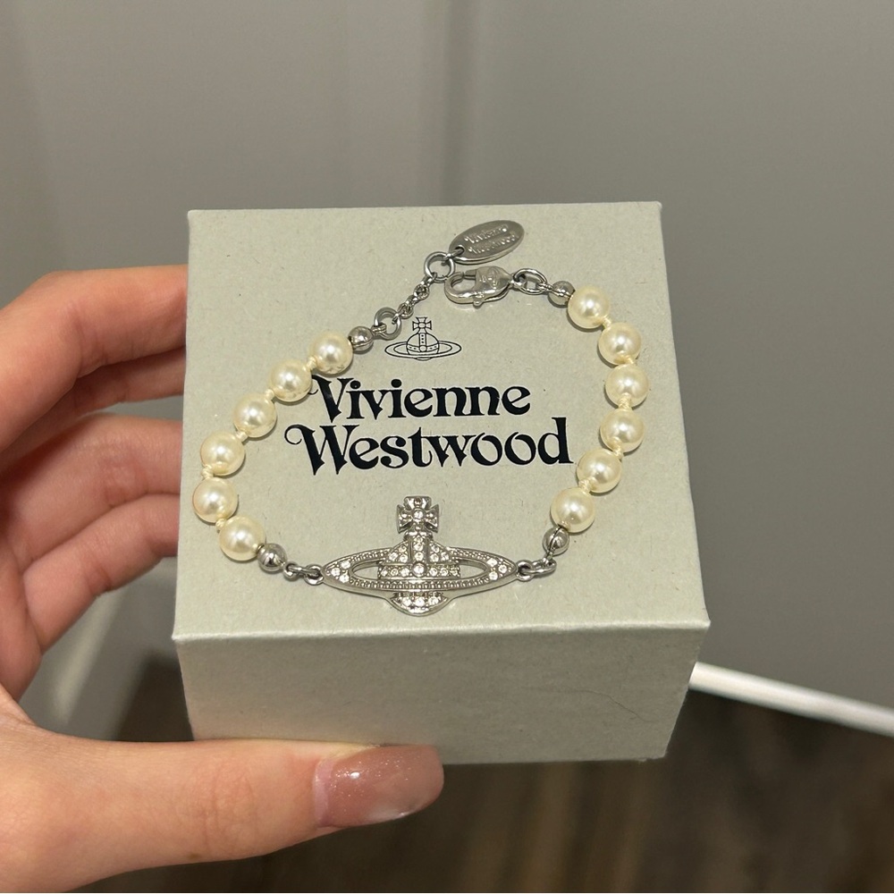 Vivienne Westwood Cream and Silver Orb Bracelet